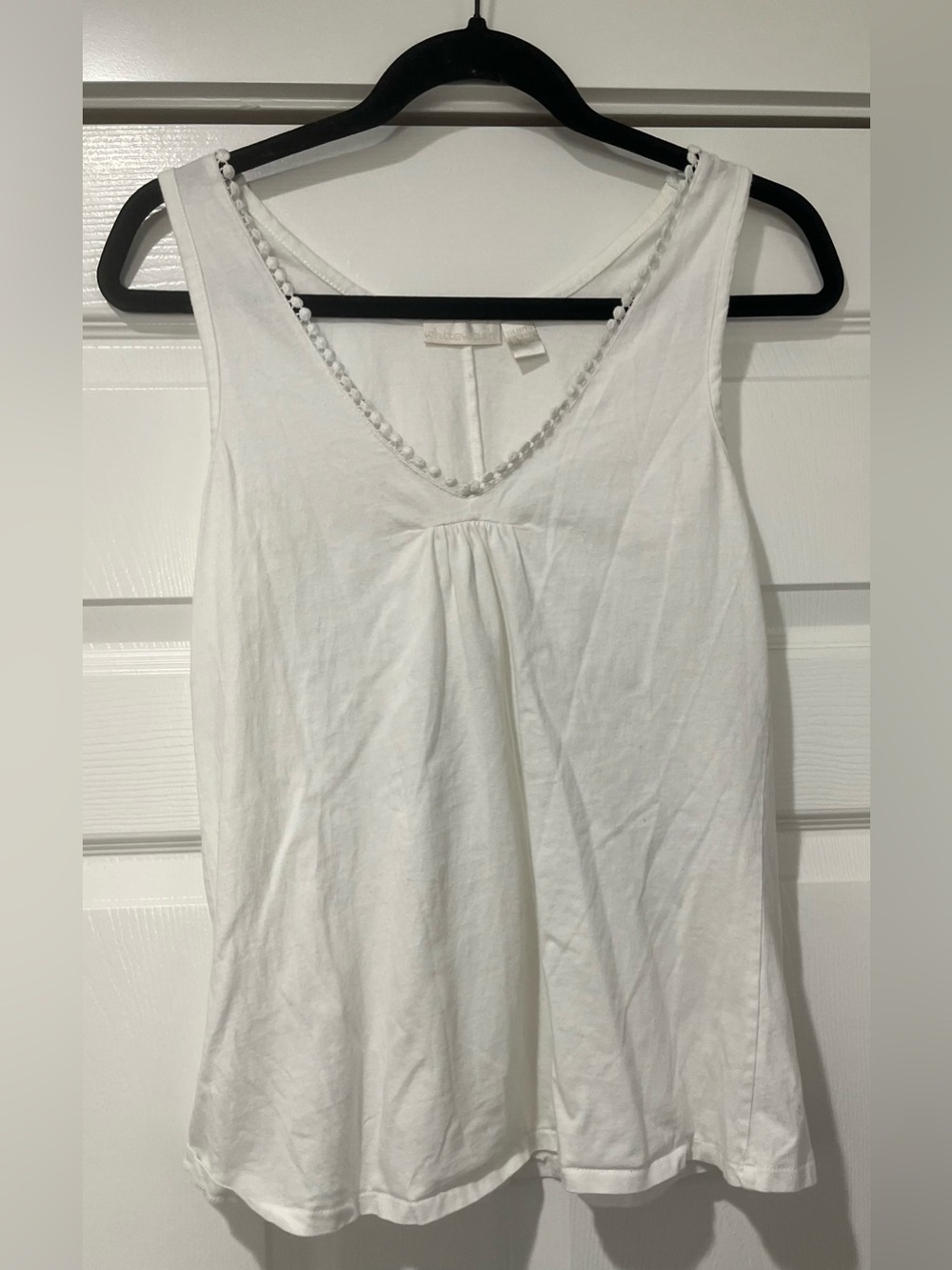 Classic White V-Neck Pom-Trim Sleeveless Tank Top - Women